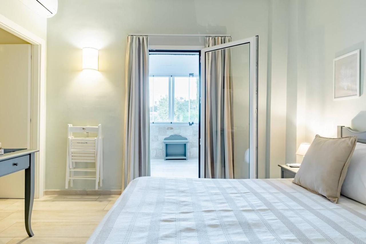 Torrelama Room & Breakfast Trani Eksteriør bilde