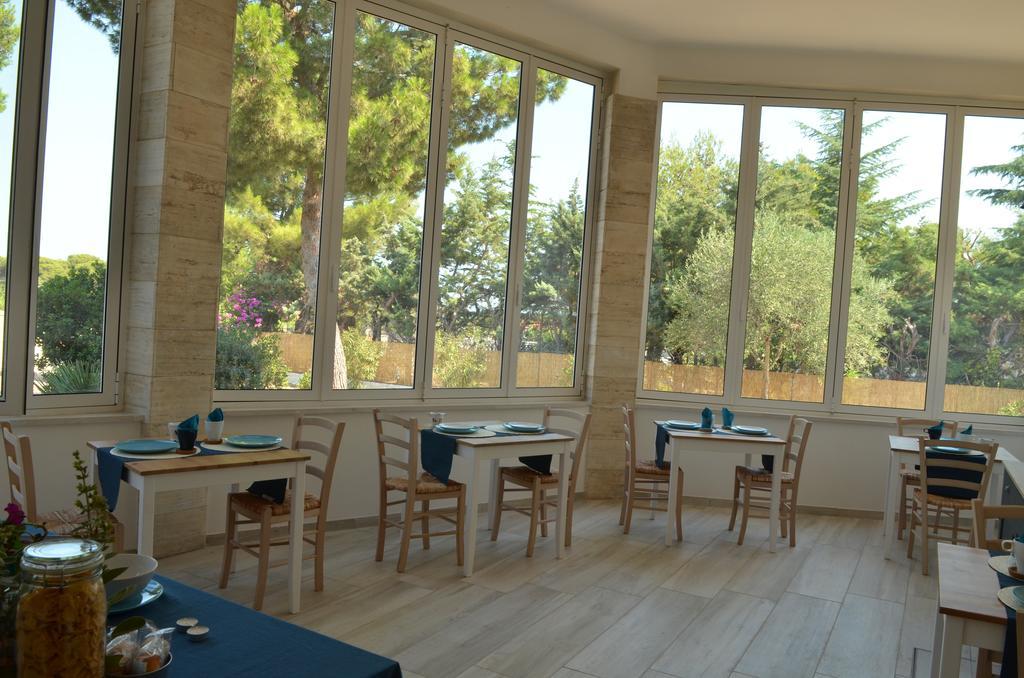 Torrelama Room & Breakfast Trani Eksteriør bilde